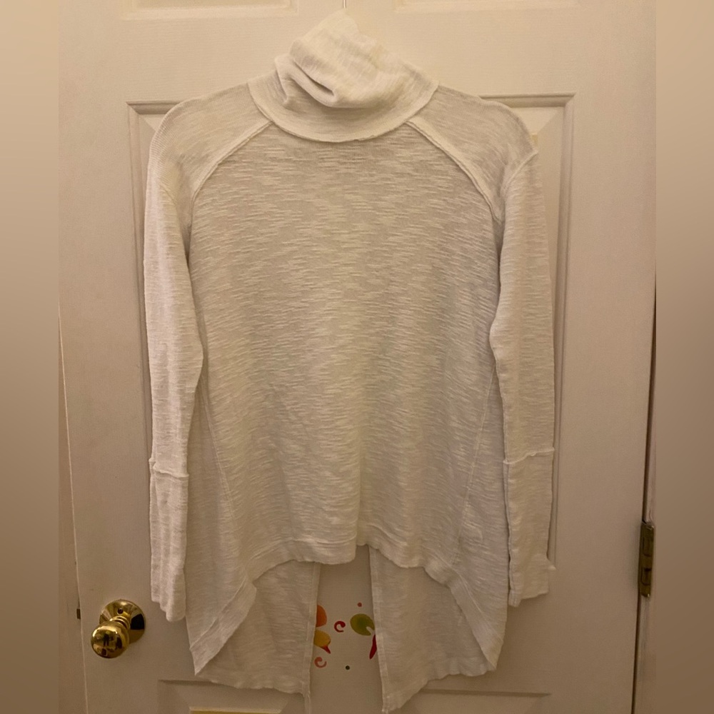 Free People turtleneck! - Picture 1 of 3